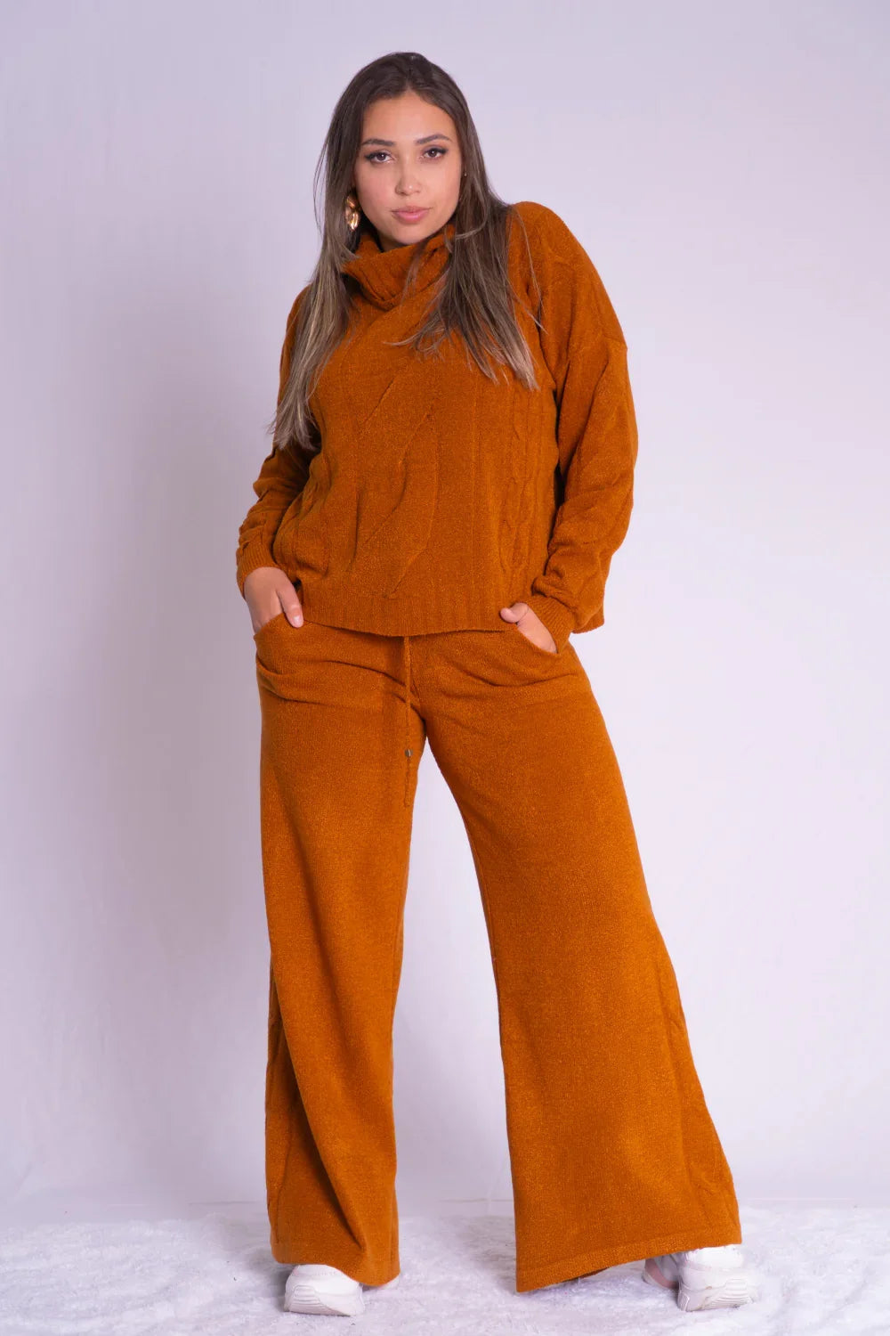 Conjunto Pantalona Gola RolĂȘ Tranças