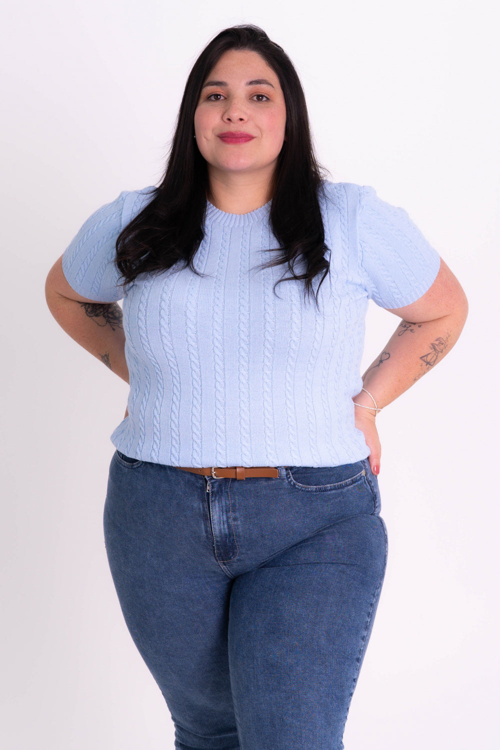 Blusa com Tranças Plus Size Manga Curta