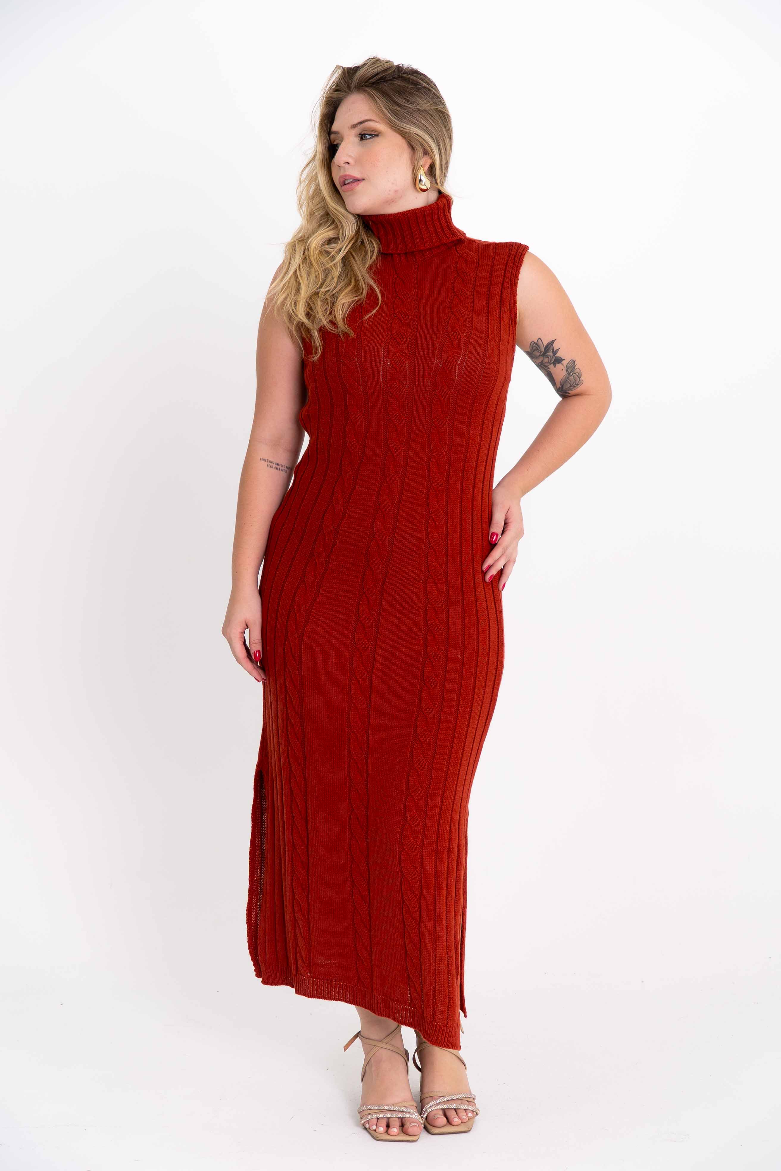 Vestido de Tricot Longo Sem Mangas com Gola Alta