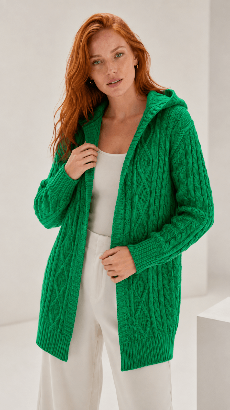Cardigan Trançada com Capuz