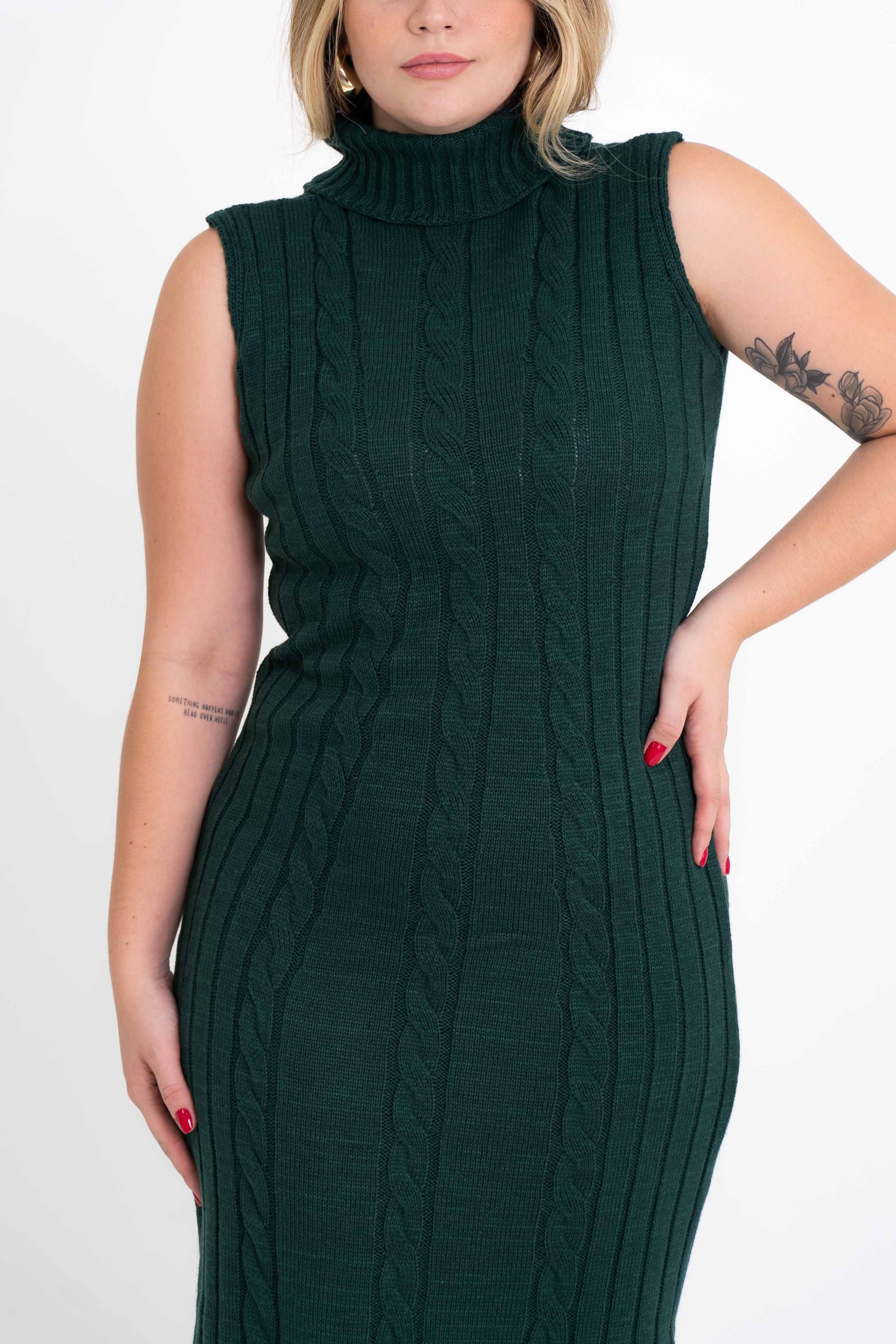 Vestido de Tricot Longo Sem Mangas com Gola Alta