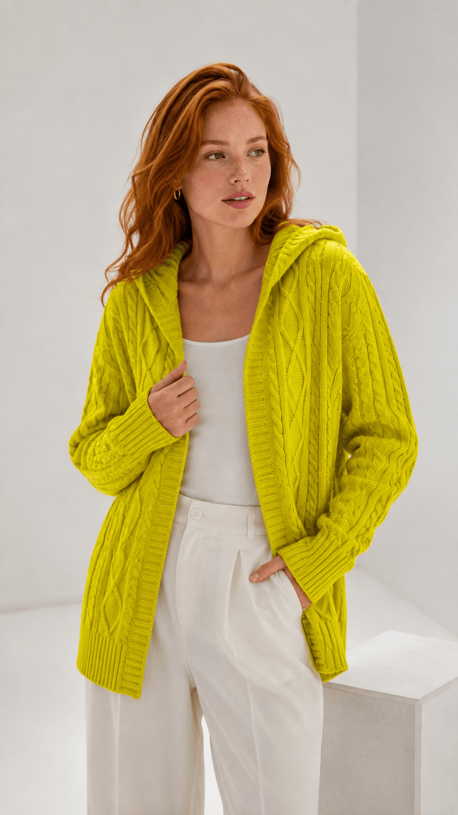 Cardigan Trançada com Capuz