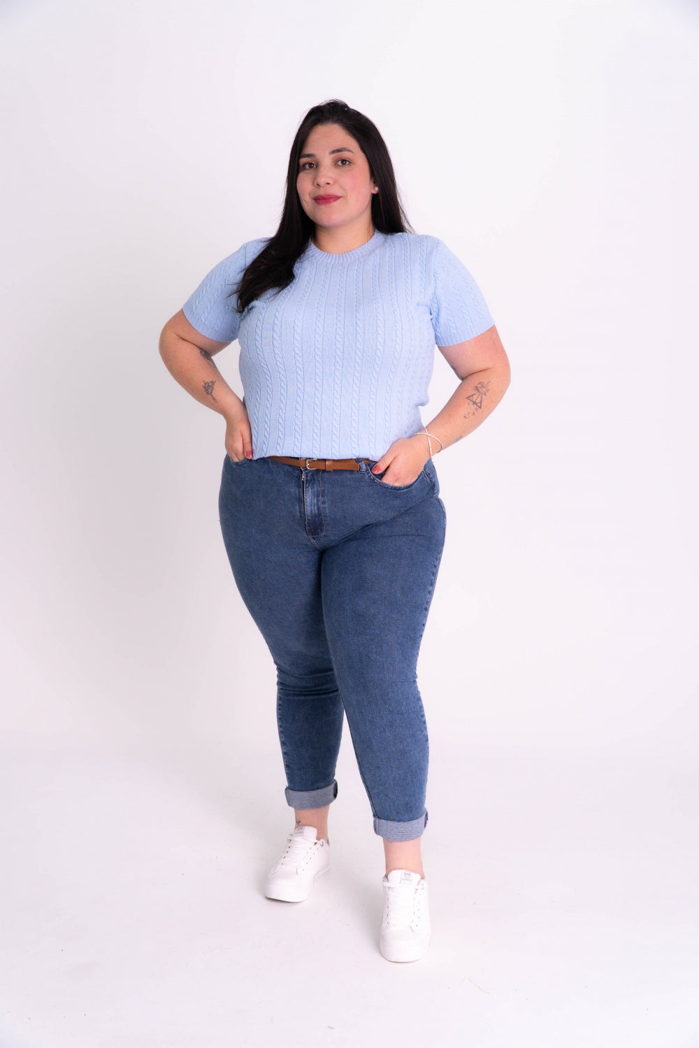 Blusa com Tranças Plus Size Manga Curta